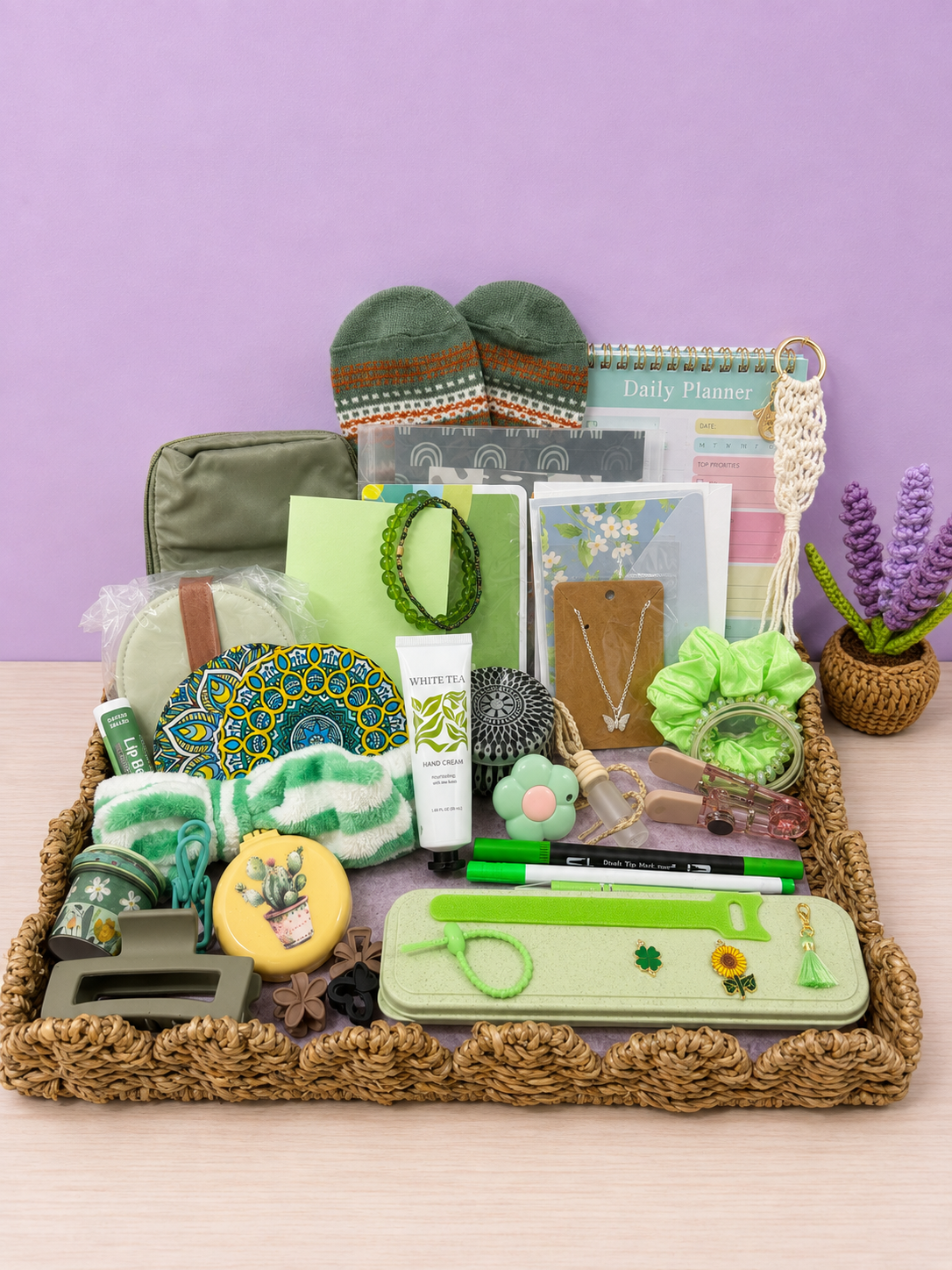 Mystery Box – 2 Scoops | Curated Surprise Mix: Jewelry, Accessories, Lifestyle & More (27+ Items)